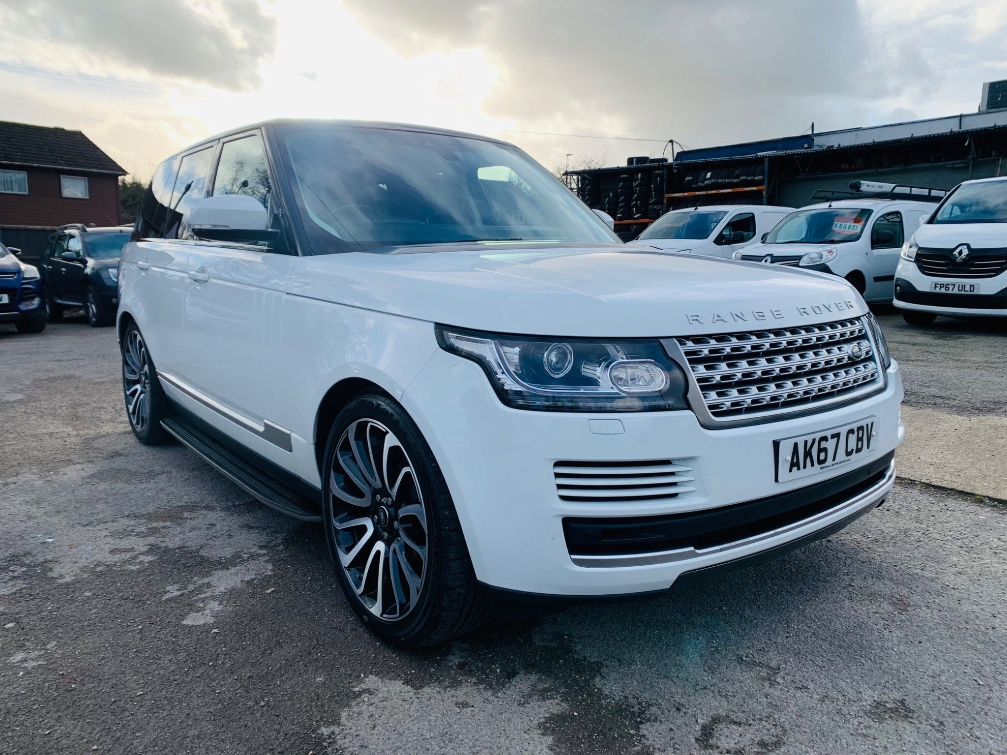 Used 2017 Land Rover Range Rover 3.0 TD V6 Vogue Auto 4WD Euro 6 (s/s ...